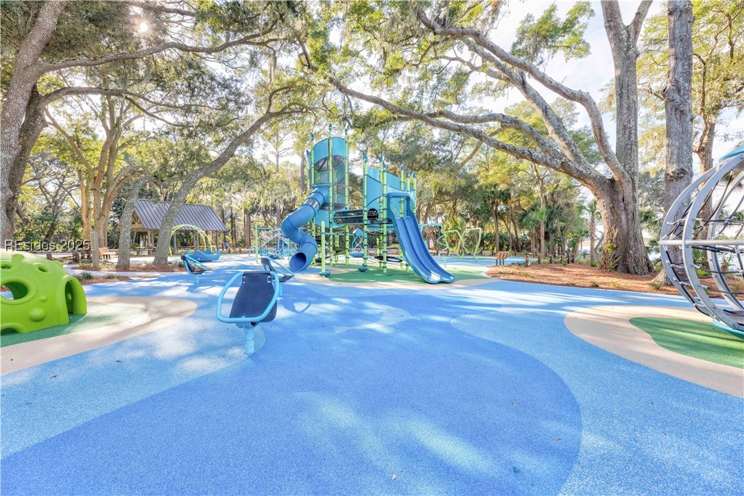 28 Dolphin Point Lane, Hilton Head Island, South Carolina image 40