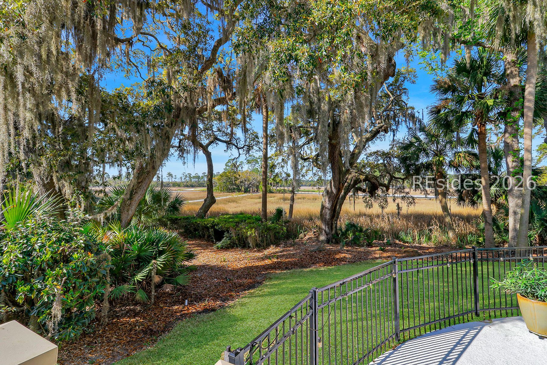24 Spartina Point