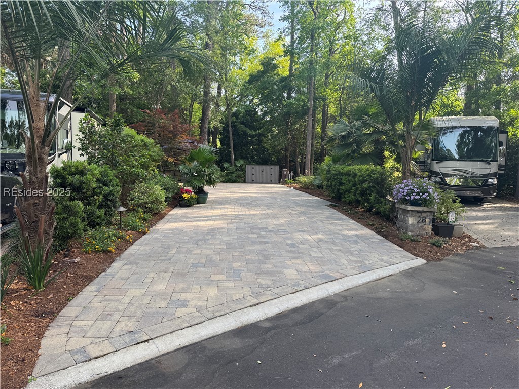 133 Arrow Rd #28 Rd, Hilton Head Island, Texas image 1