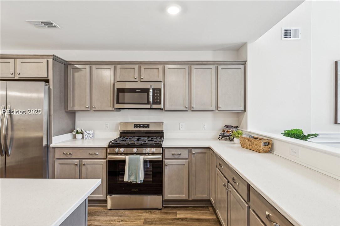 Hardeeville, South Carolina 29927, United States, 3 Bedrooms Bedrooms, ,3 BathroomsBathrooms,Residential,Active,77213