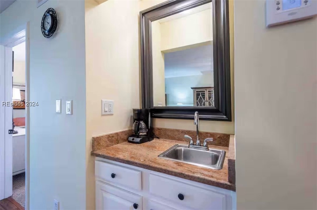 45 Folly Field Road #13E, Hilton Head Island, South Carolina image 3