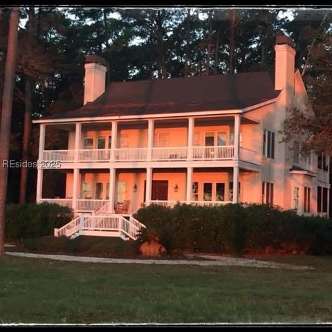 A home in Daufuskie Island