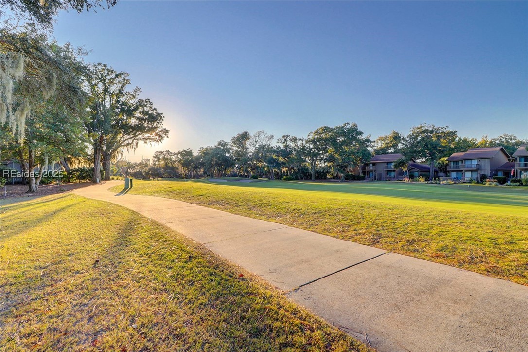 5 W Haul Away Avenue #21, Hilton Head Island, Texas image 1