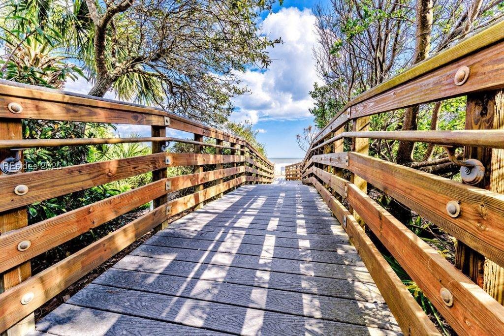 5 W Haul Away Avenue #21, Hilton Head Island, Texas image 28