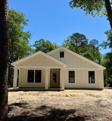 Homes For Sale - 53 Marsh Drive<br/> Beaufort, SC 29907