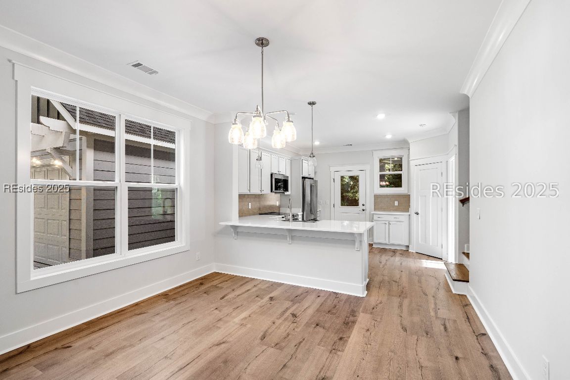 Beaufort, South Carolina 29907, United States, 4 Bedrooms Bedrooms, ,3 BathroomsBathrooms,Residential,Active,218987