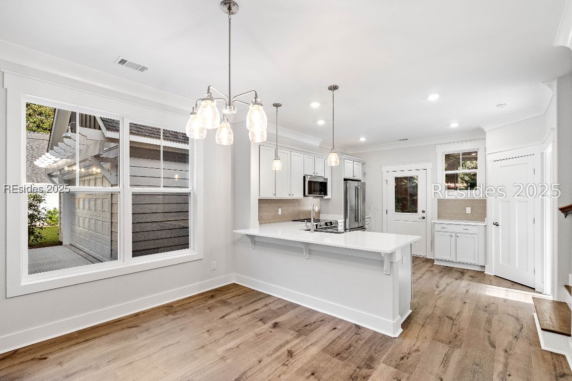 Beaufort, South Carolina 29907, United States, 4 Bedrooms Bedrooms, ,3 BathroomsBathrooms,Residential,Active,218987