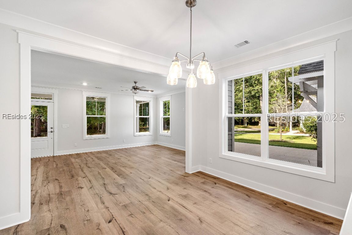 Beaufort, South Carolina 29907, United States, 4 Bedrooms Bedrooms, ,3 BathroomsBathrooms,Residential,Active,218987