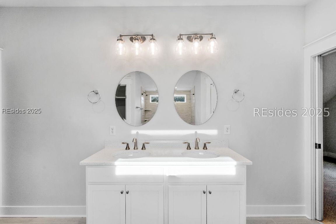 Beaufort, South Carolina 29907, United States, 4 Bedrooms Bedrooms, ,3 BathroomsBathrooms,Residential,Active,218987