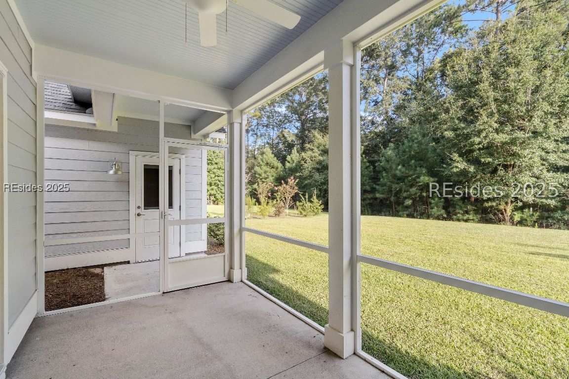 Beaufort, South Carolina 29907, United States, 4 Bedrooms Bedrooms, ,3 BathroomsBathrooms,Residential,Active,218987