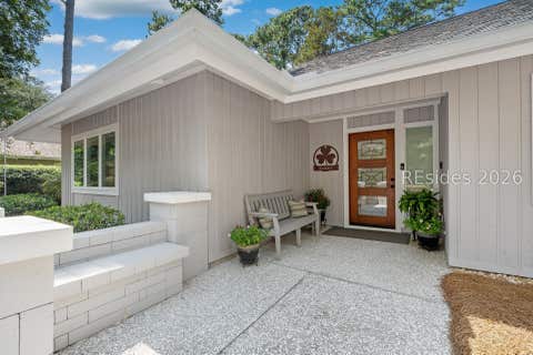 Homes For Sale - 27 Pineland Road<br/> Beaufort County, Hilton Head Island, SC 29926