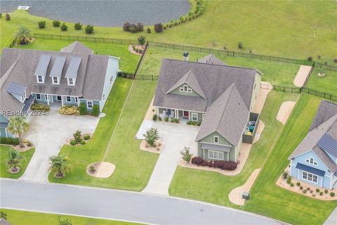 Single Family Residence in Bluffton SC 112 Danbridge Court 2.jpg