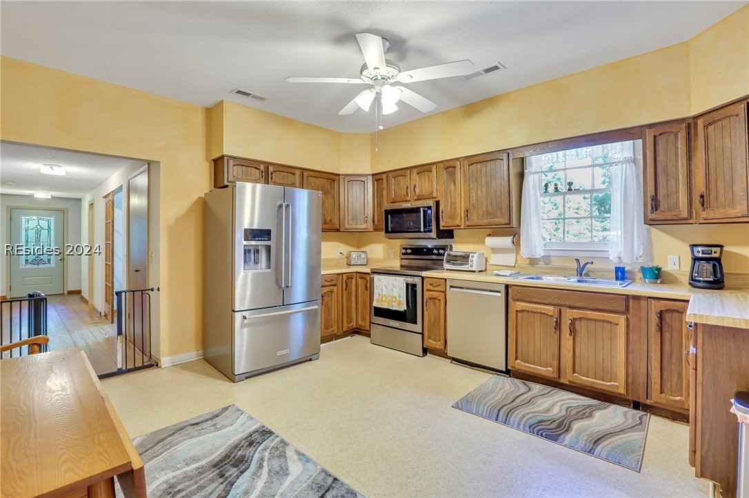 108 E Main Street, Hardeeville, South Carolina image 7