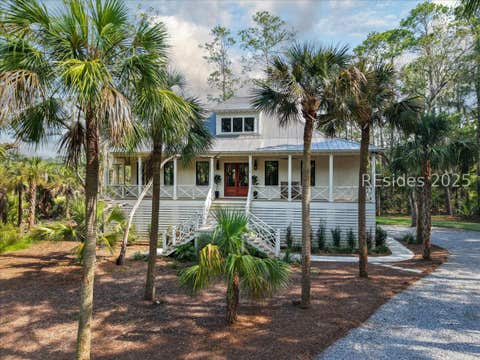 Homes For Sale - 108 Winding Oak Drive<br/> Okatie, SC 29909
