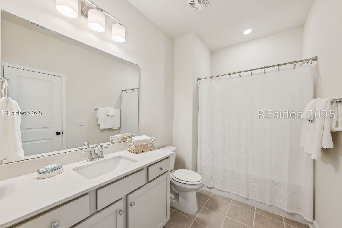 Ridgeland, South Carolina 29936, United States, 3 Bedrooms Bedrooms, ,3 BathroomsBathrooms,Residential,Active,212644