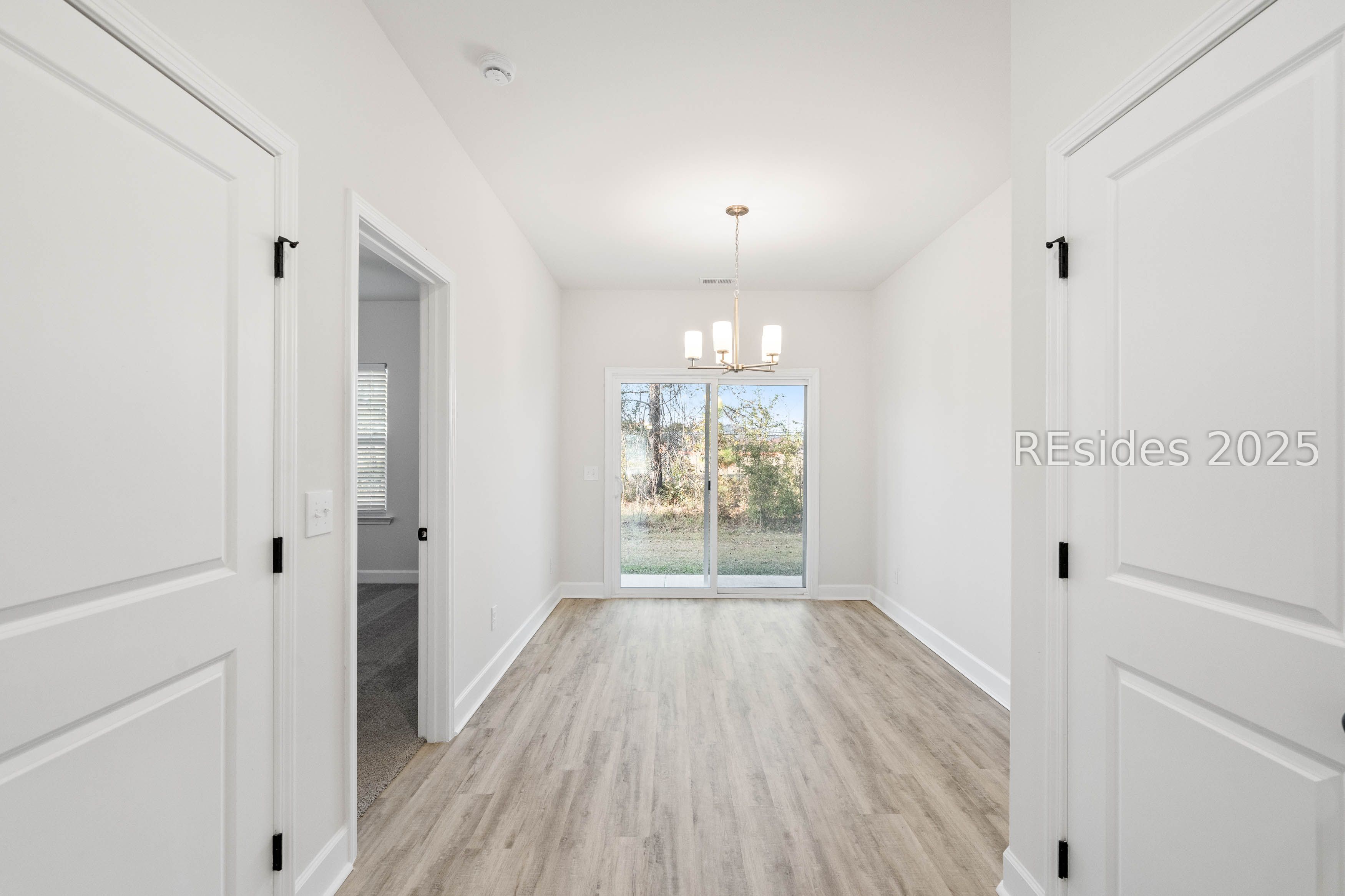 Ridgeland, South Carolina 29936, United States, 3 Bedrooms Bedrooms, ,3 BathroomsBathrooms,Residential,Active,212644