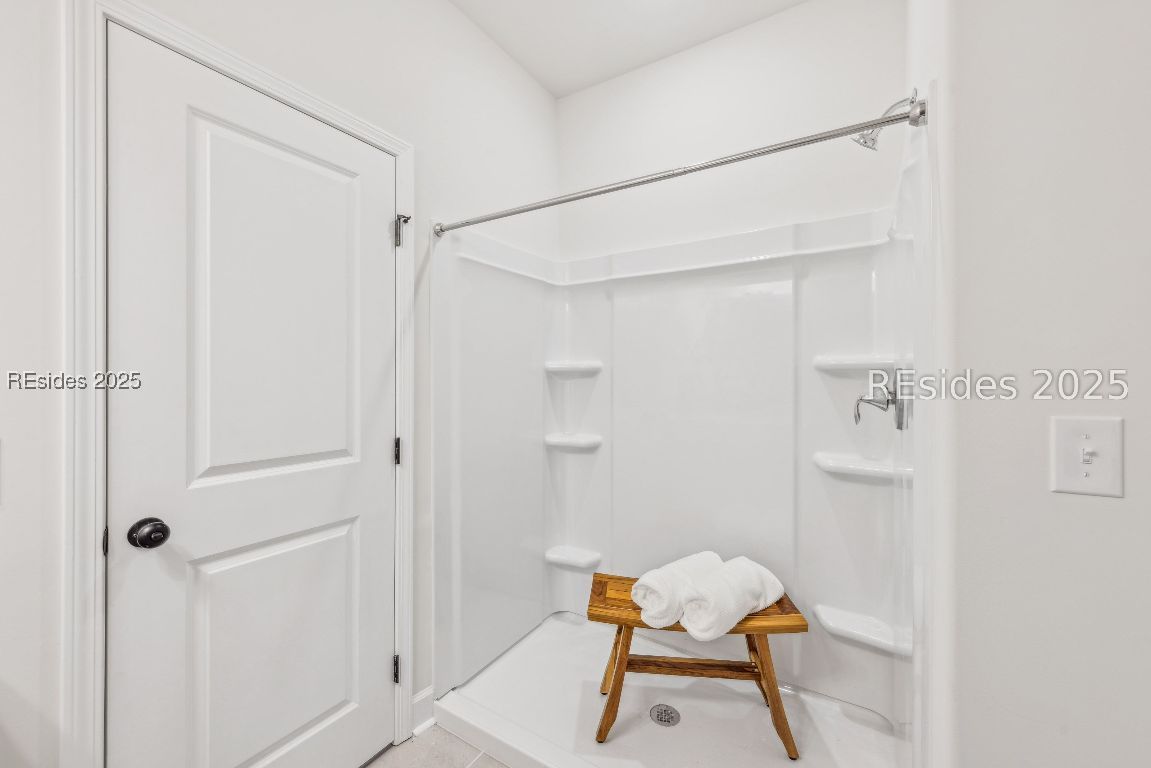 Ridgeland, South Carolina 29936, United States, 3 Bedrooms Bedrooms, ,3 BathroomsBathrooms,Residential,Active,212644