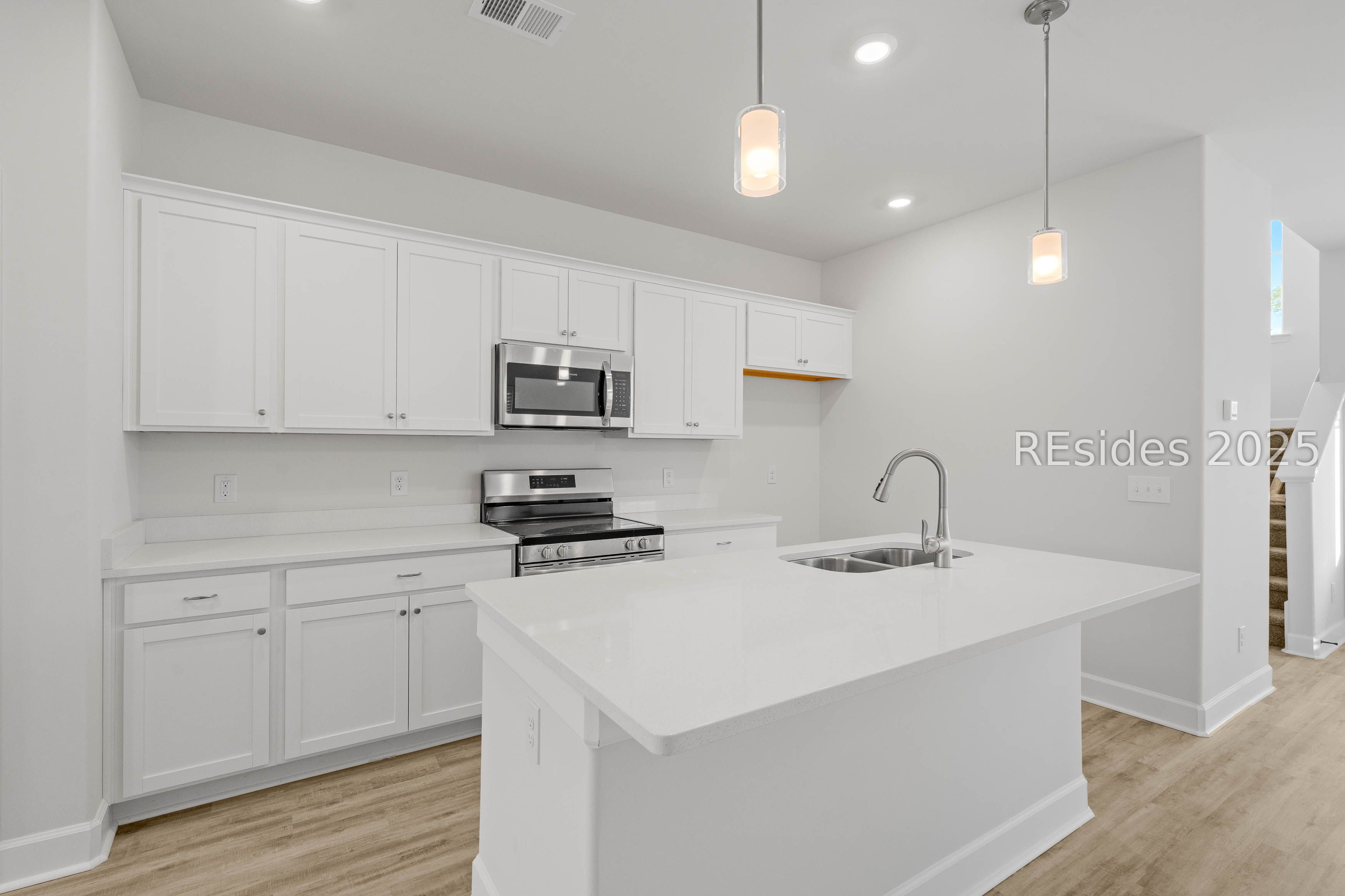 Ridgeland, South Carolina 29936, United States, 3 Bedrooms Bedrooms, ,3 BathroomsBathrooms,Residential,Active,212644