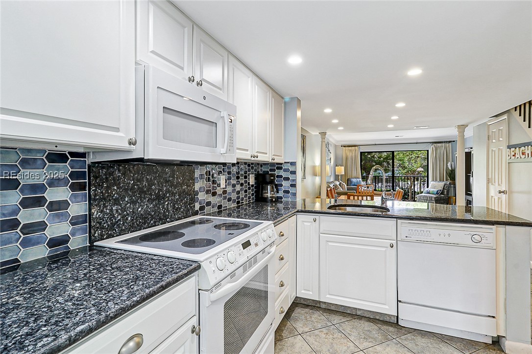 26 S Forest Beach Drive #54, Hilton Head Island, Texas image 9