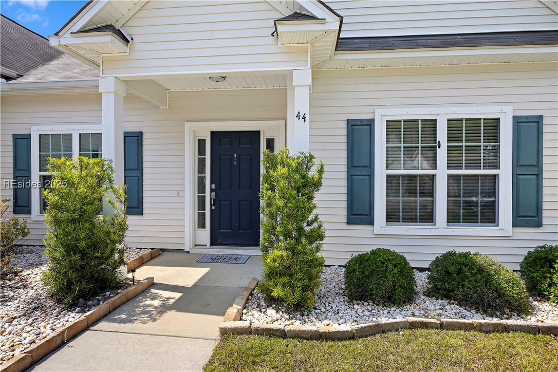 44 Grovewood Drive, Bluffton, South Carolina image 2