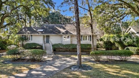 Homes For Sale - 29 Starboard Tack<br/> Hilton Head Island, SC 29928