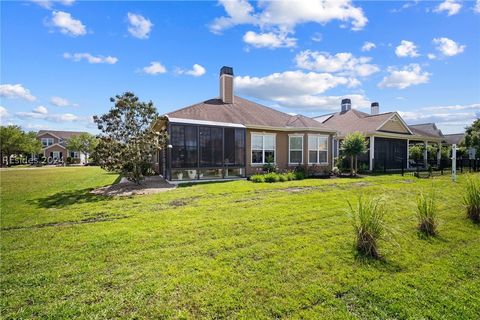 Single Family Residence in Hardeeville SC 240 Garden Row Drive 2.jpg