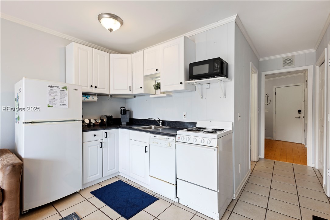23 S Forest Beach #139, Hilton Head Island, Texas image 8