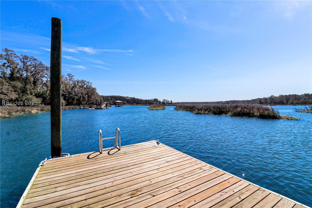 47 Pine View Drive