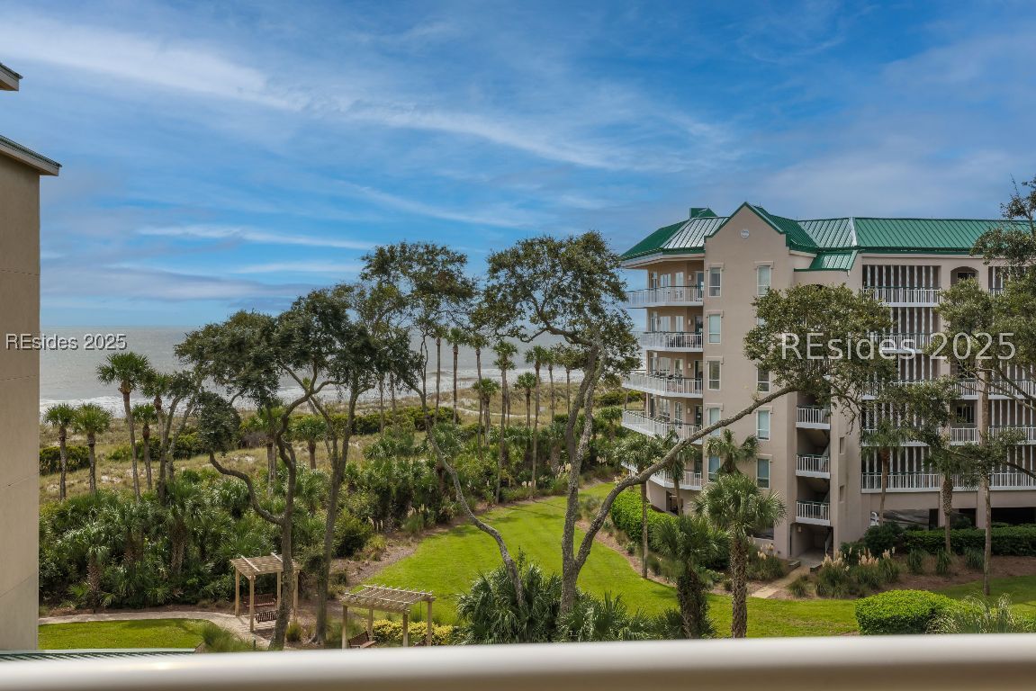 Hilton Head Island, South Carolina 29928, United States, 2 Bedrooms Bedrooms, ,2 BathroomsBathrooms,Residential,Active,213121