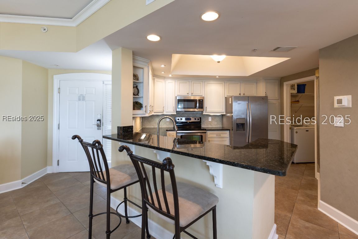 Hilton Head Island, South Carolina 29928, United States, 2 Bedrooms Bedrooms, ,2 BathroomsBathrooms,Residential,Active,213121