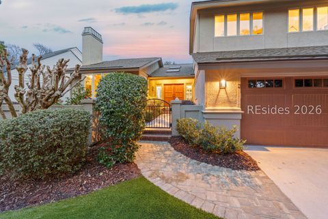 Homes For Sale - 3 Fairway Winds Place<br/> Hilton Head Island, SC 29928