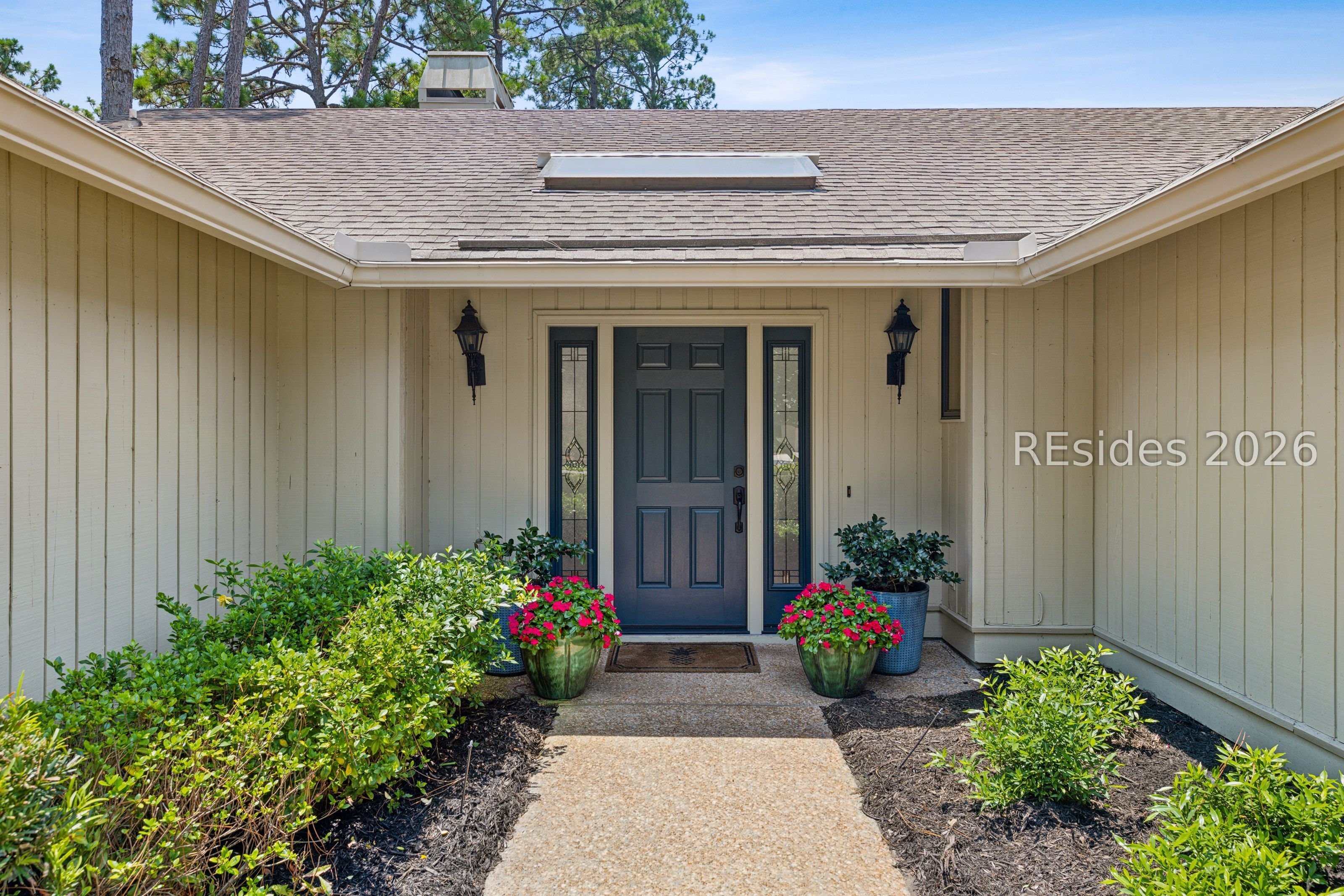 1 Crepe Myrtle Court