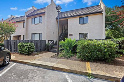 Condo For Sale - 85 Folly Field Road #140<br/> Hilton Head Island, SC 29928
