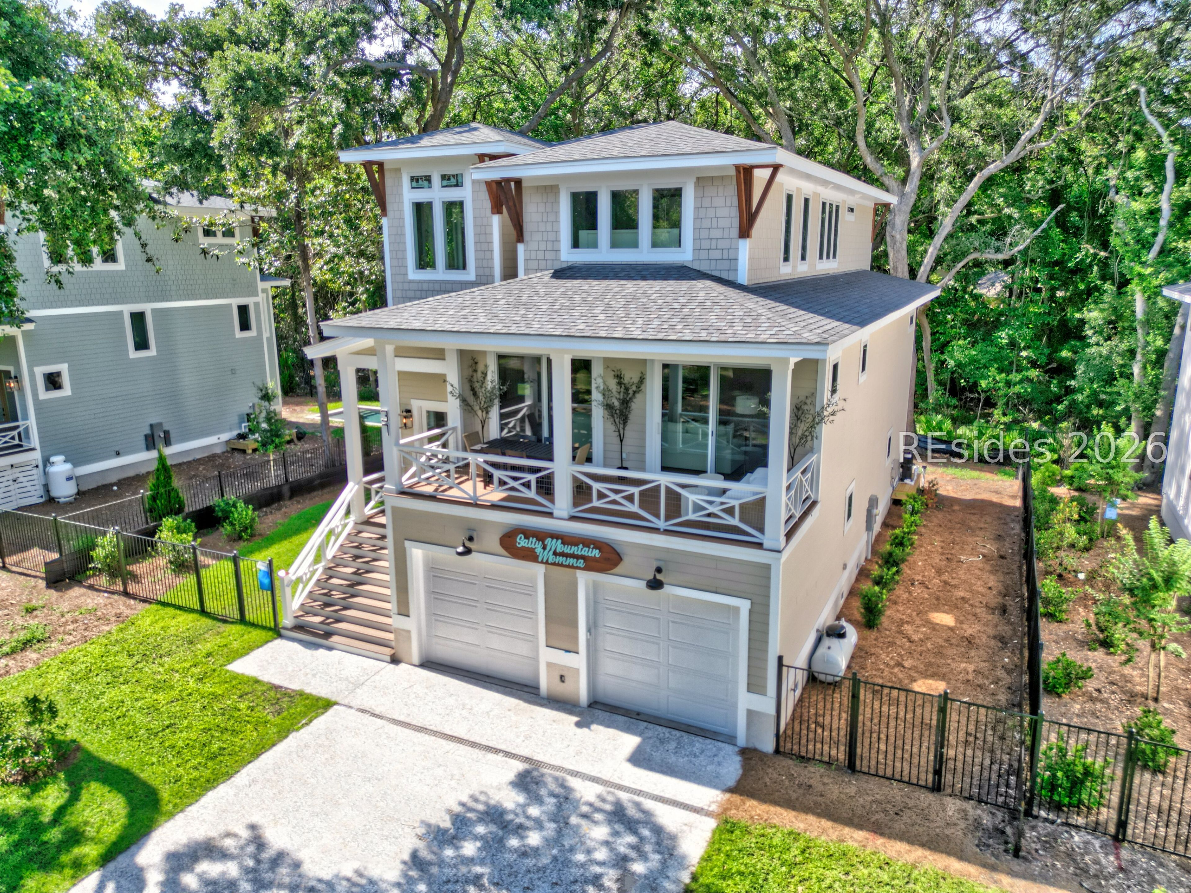 37 Oleander St, Hilton Head Island, SC, 29928, USA, 7 Bedrooms Bedrooms, ,5 BathroomsBathrooms,Residential,Active,37 Oleander St,509321