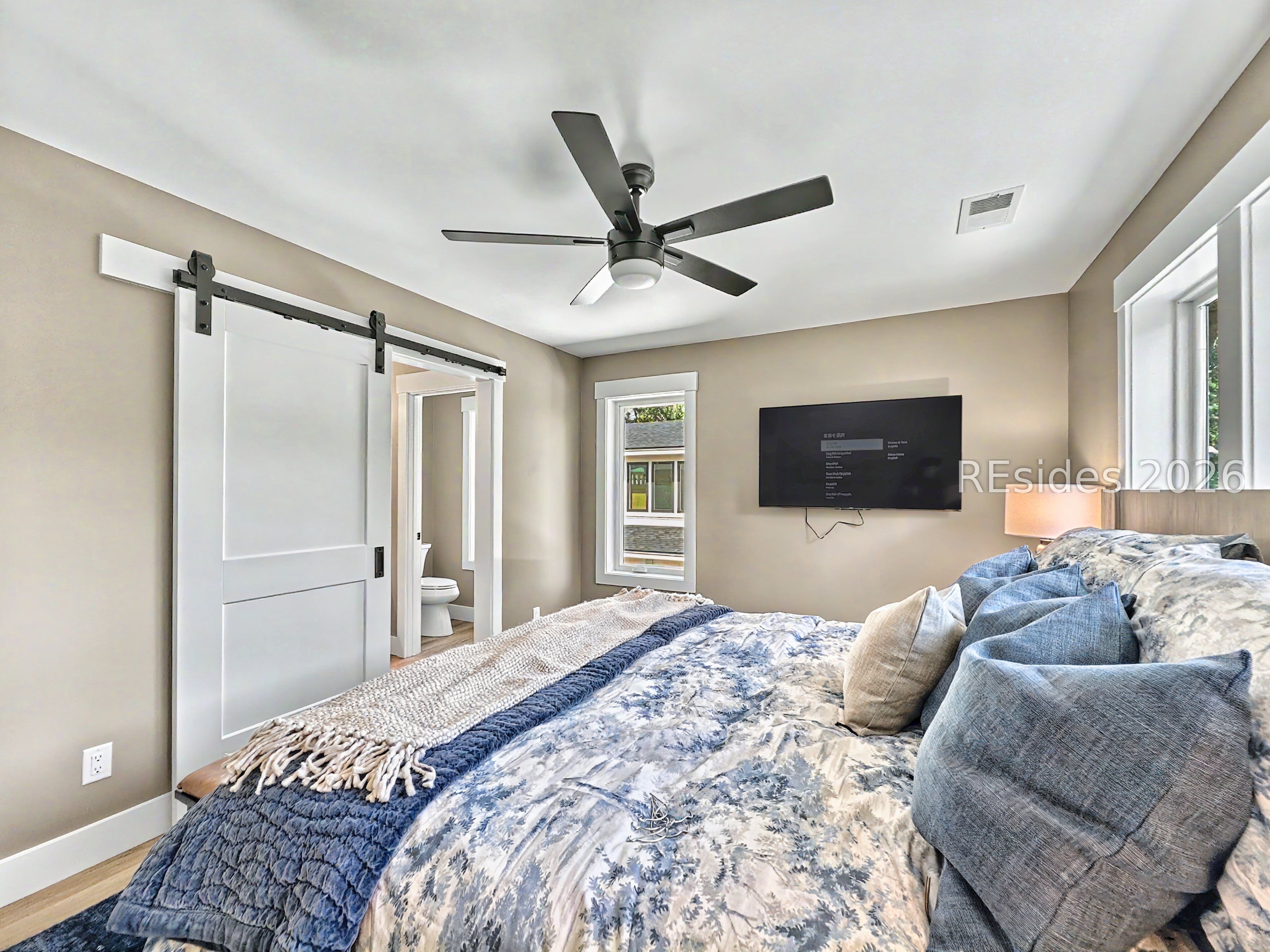 37 Oleander St, Hilton Head Island, SC, 29928, USA, 7 Bedrooms Bedrooms, ,5 BathroomsBathrooms,Residential,Active,37 Oleander St,509321