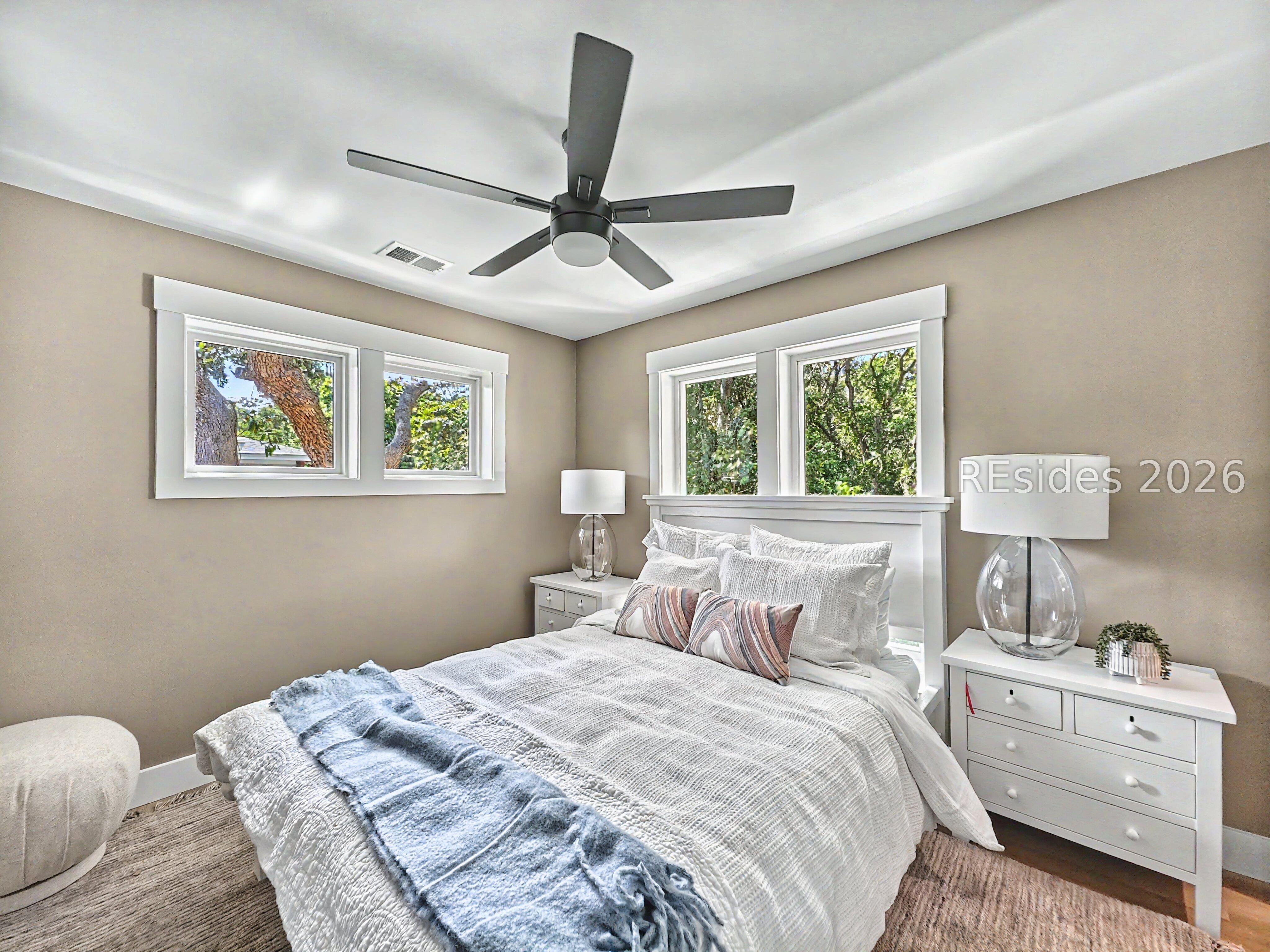 37 Oleander St, Hilton Head Island, SC, 29928, USA, 7 Bedrooms Bedrooms, ,5 BathroomsBathrooms,Residential,Active,37 Oleander St,509321