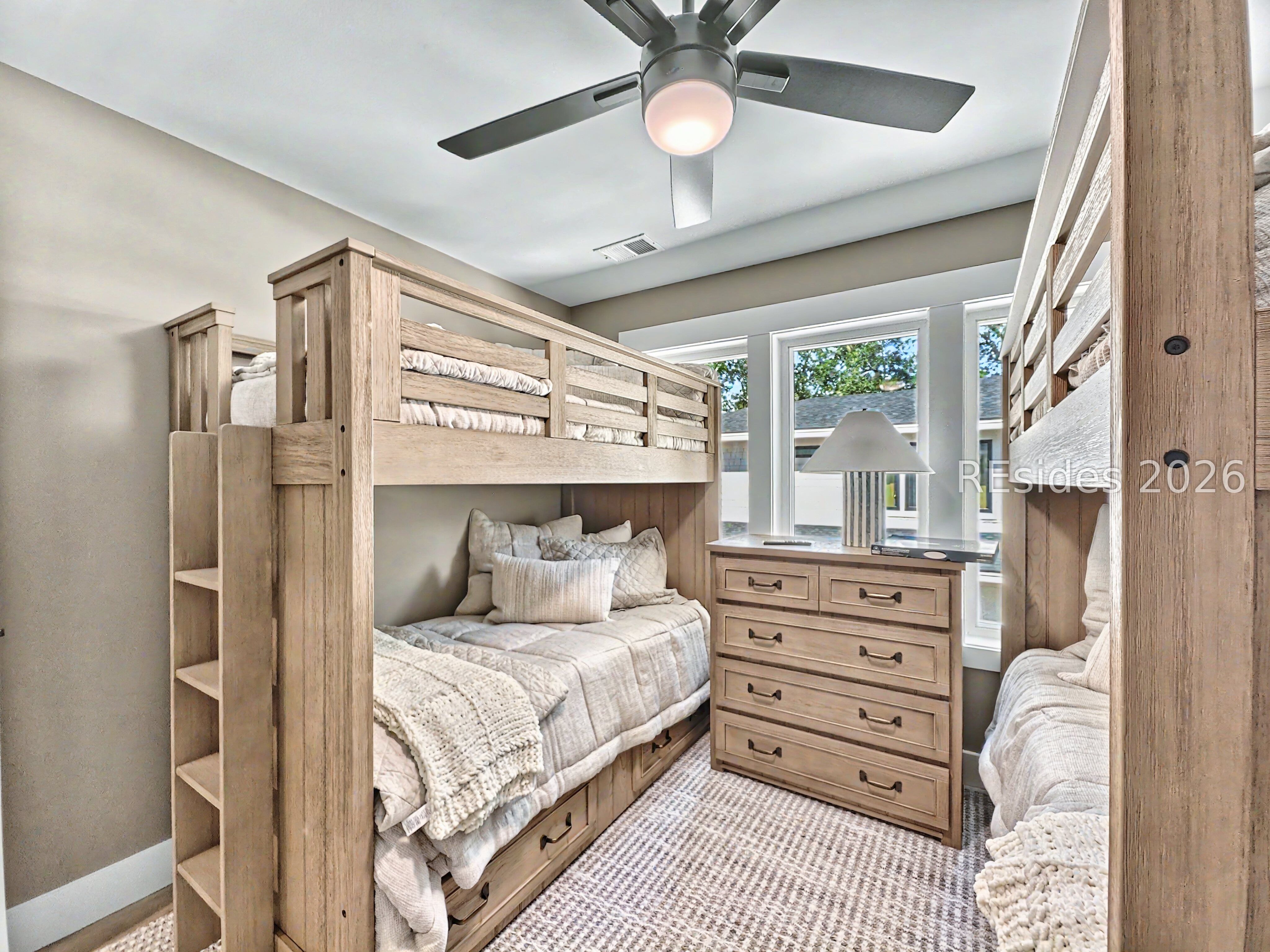 37 Oleander St, Hilton Head Island, SC, 29928, USA, 7 Bedrooms Bedrooms, ,5 BathroomsBathrooms,Residential,Active,37 Oleander St,509321