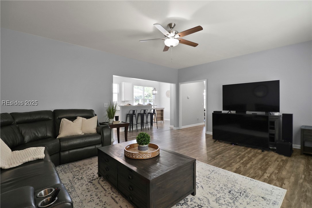 37 Red Cedar Street, Bluffton, Texas image 4