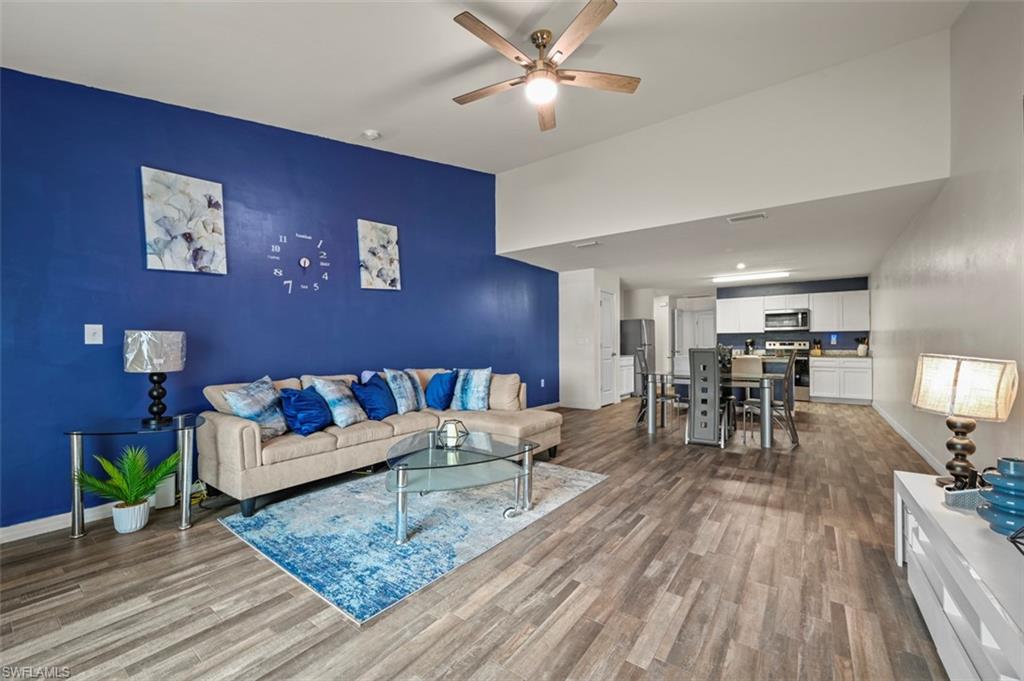 VISTANNA VILLAS - Residential