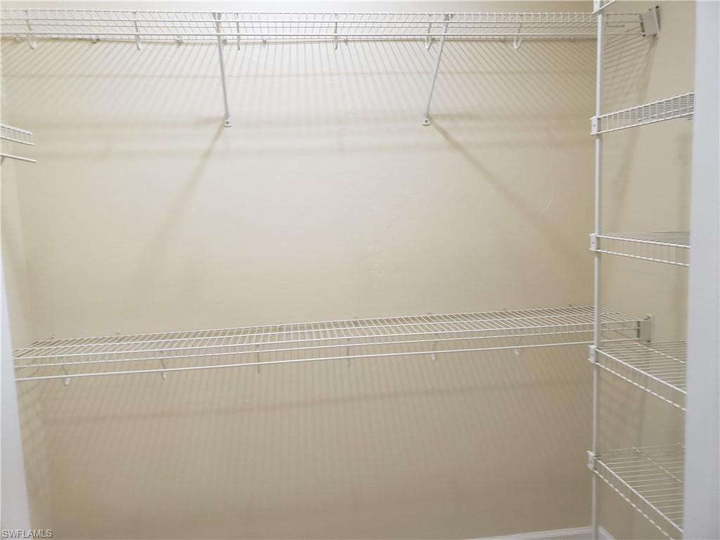 SAN CARLOS PARK - Residential Lease