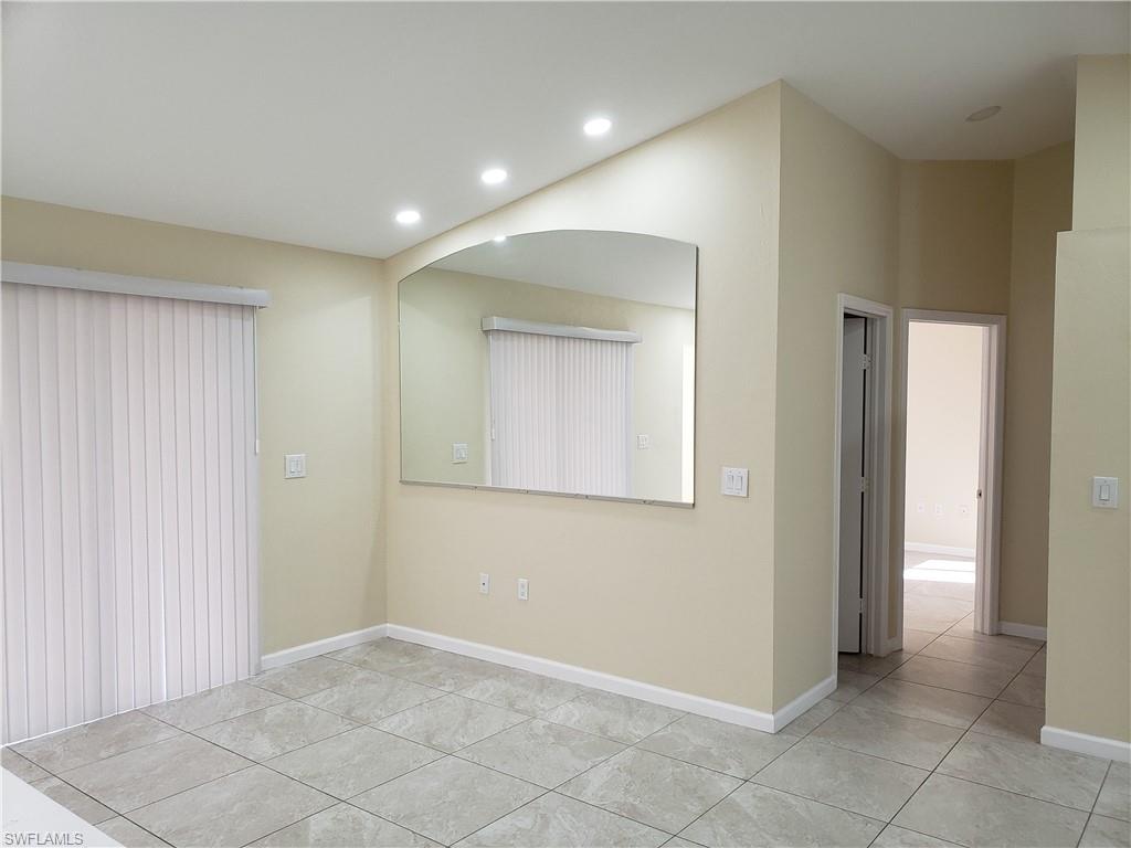 SAN CARLOS PARK - Residential Lease