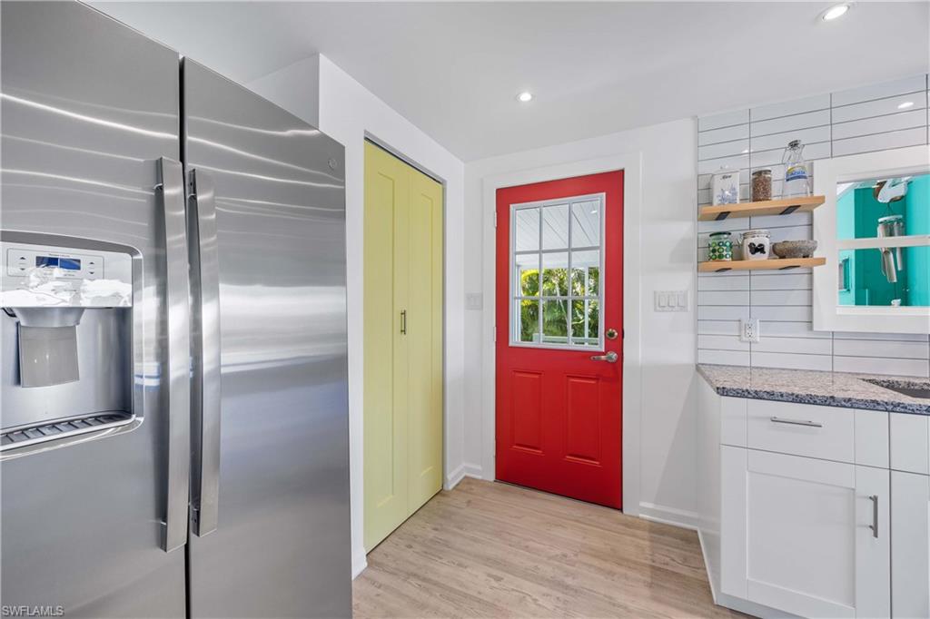 RIVERWOOD - Residential