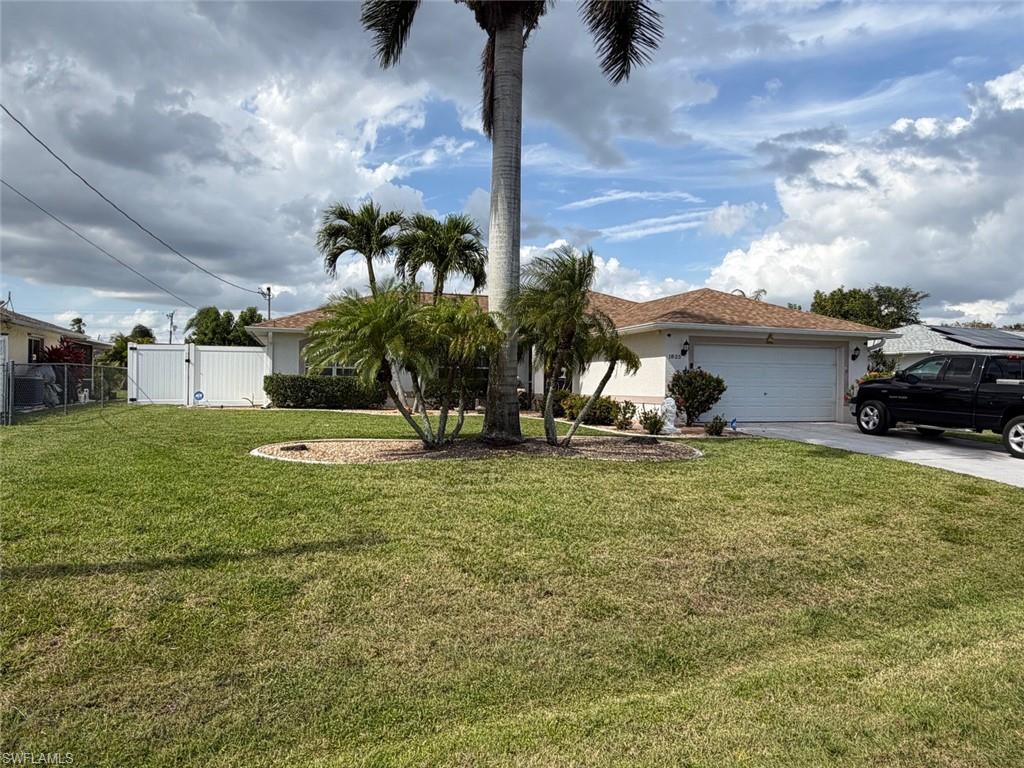 CAPE CORAL - Residential