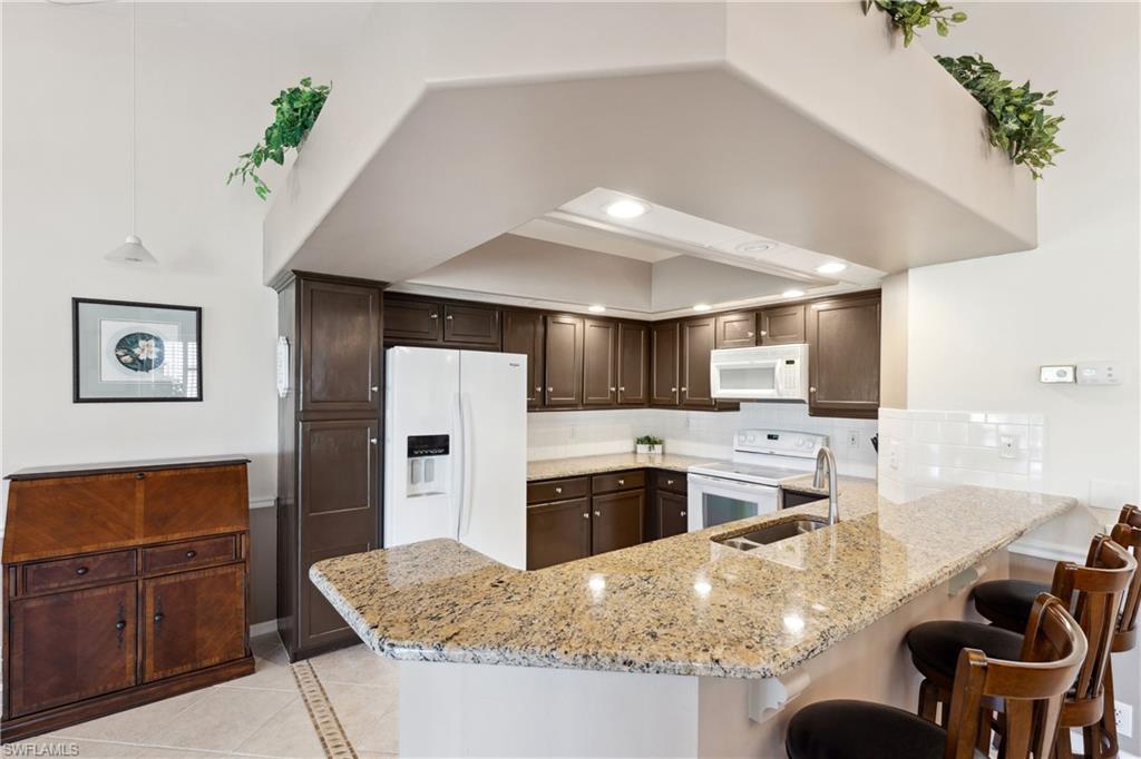 WEDGEWOOD SHERBURNE - Residential