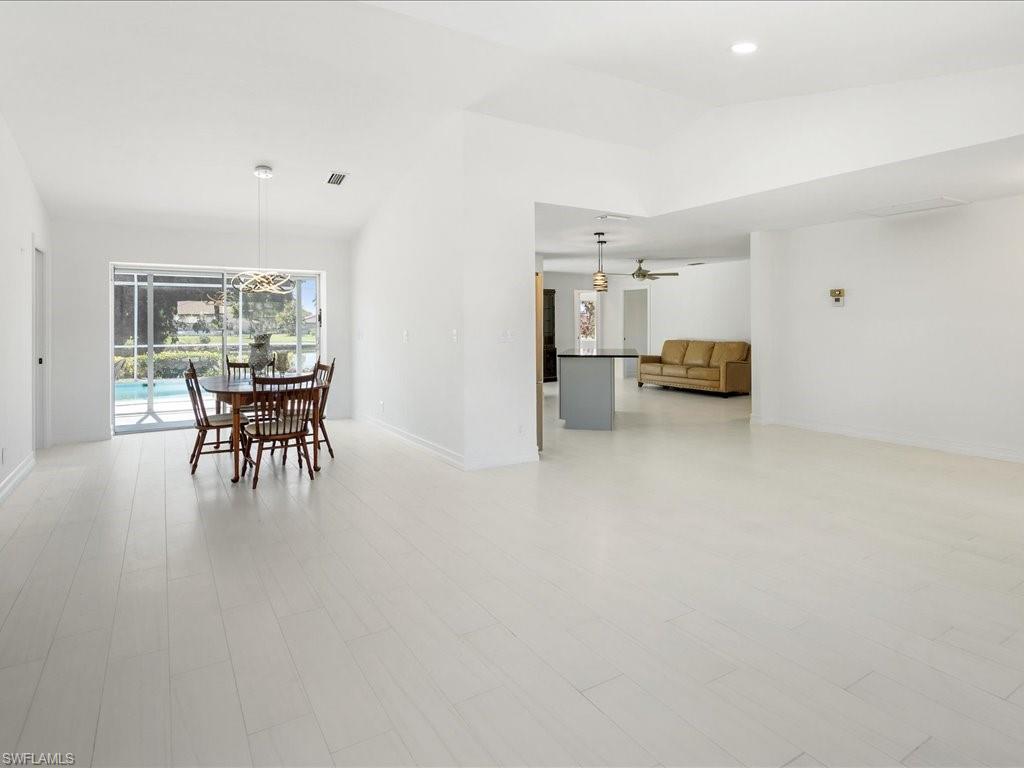 TORREY PINES - Residential