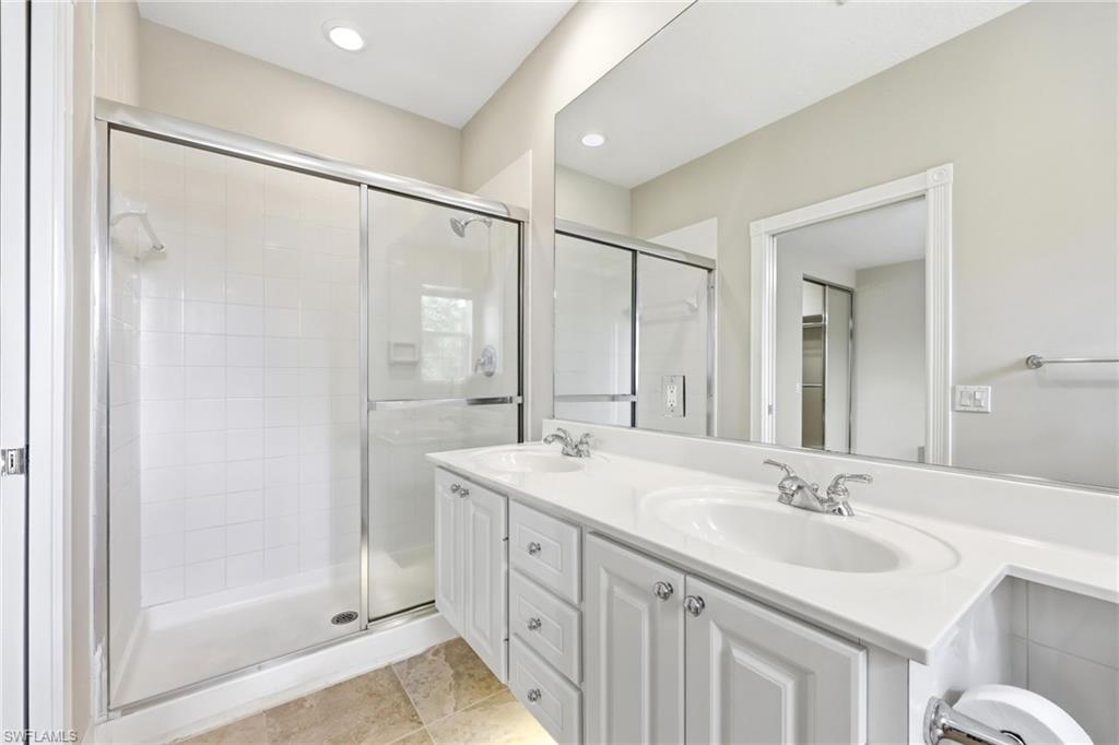 VERONA WALK - Residential