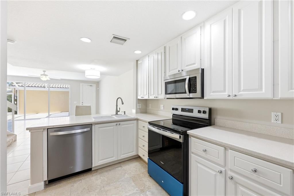 VERONA WALK - Residential