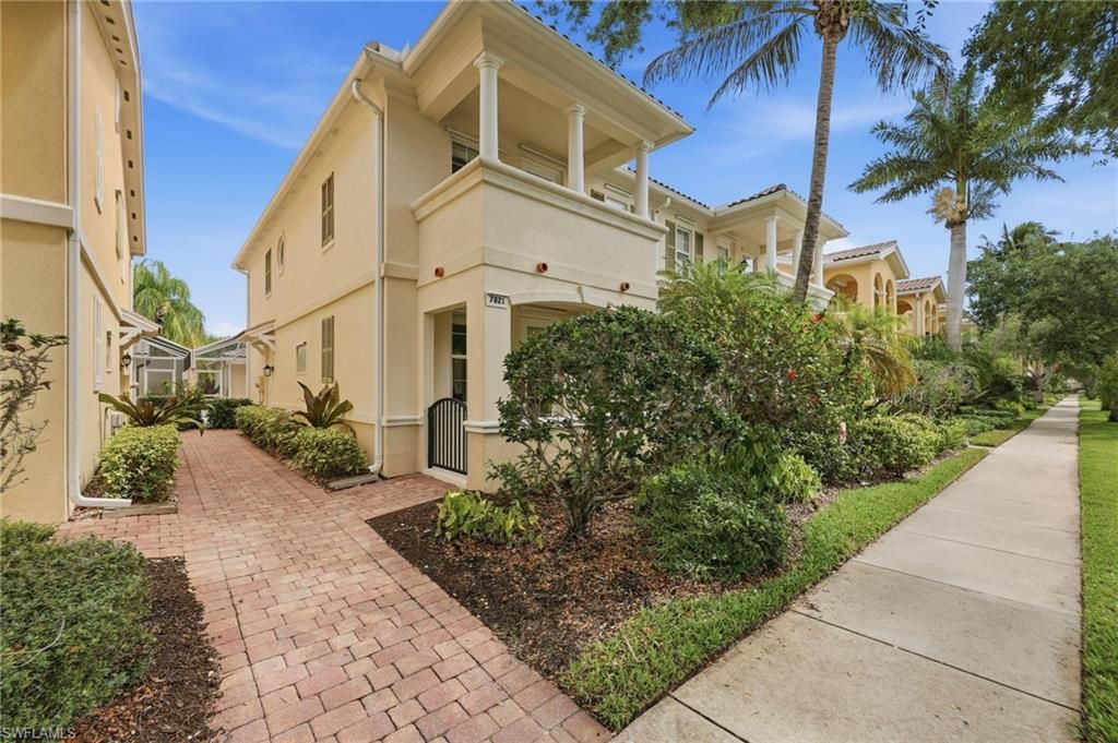 Photo of 7821 Veronawalk BLVD, NAPLES, FL 34114 (MLS # 226015515)