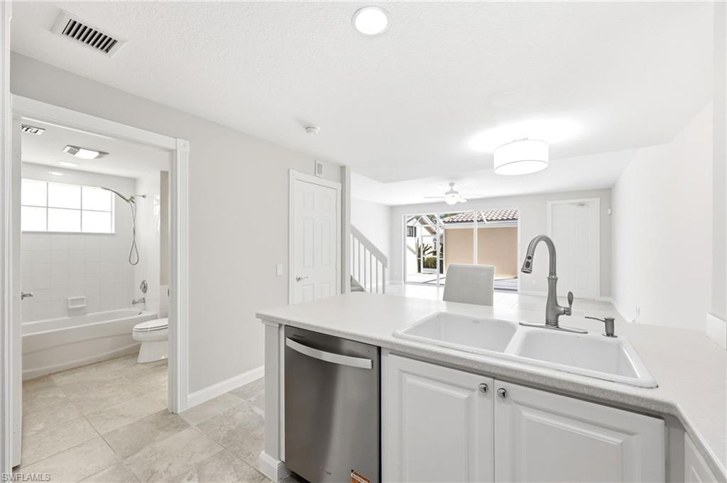 VERONA WALK - Residential