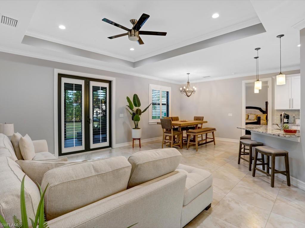 GOLDEN GATE ESTATES - Residential